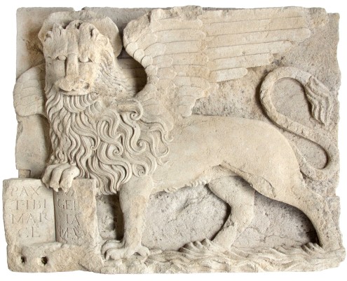 Leone San Marco Scultura di un leone di San Marco in pietra di Nanto conservato nella sala del MUSME dedicata all'università di Padova